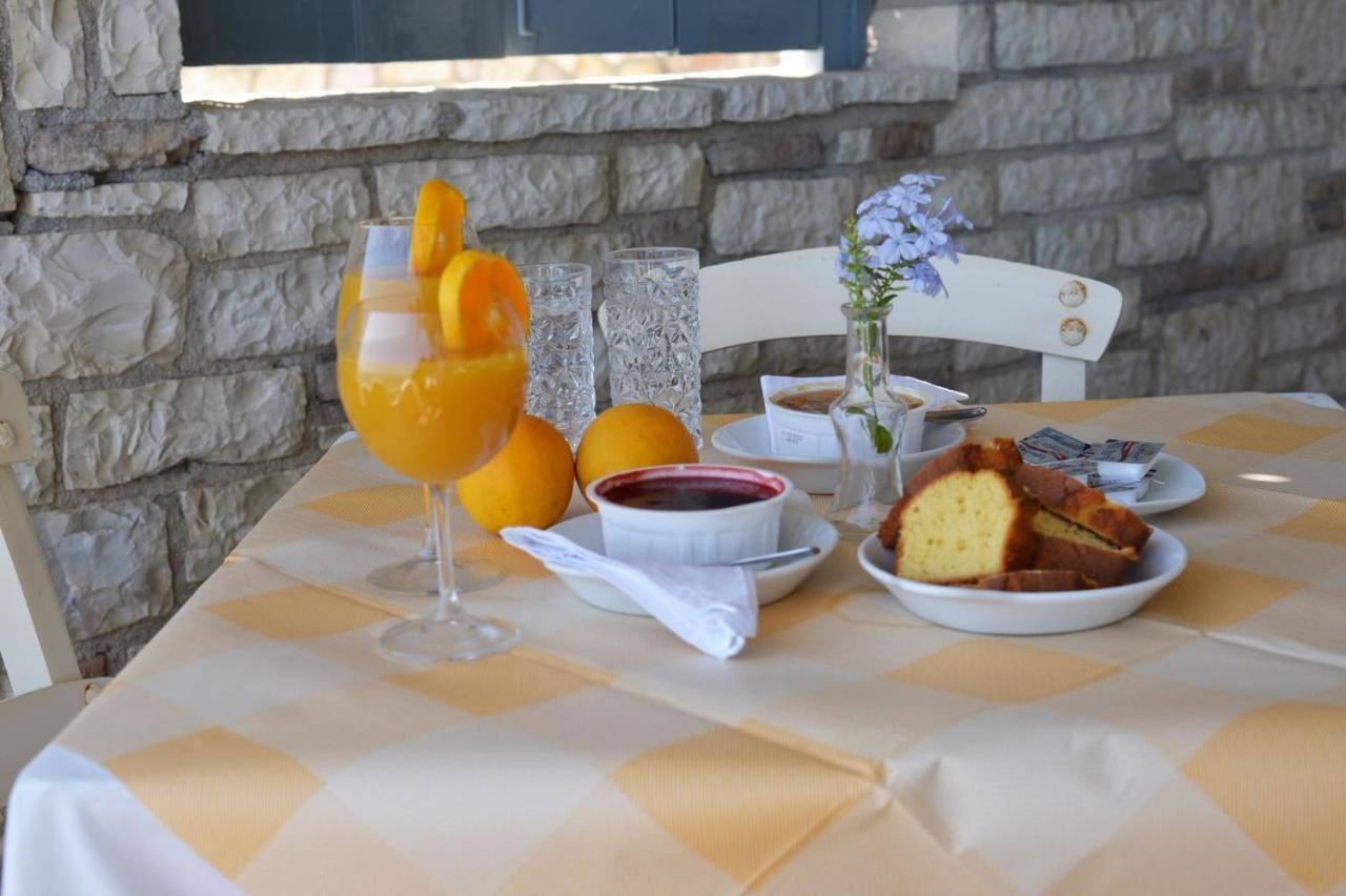 Taradella Hotel Alissos Eksteriør billede
